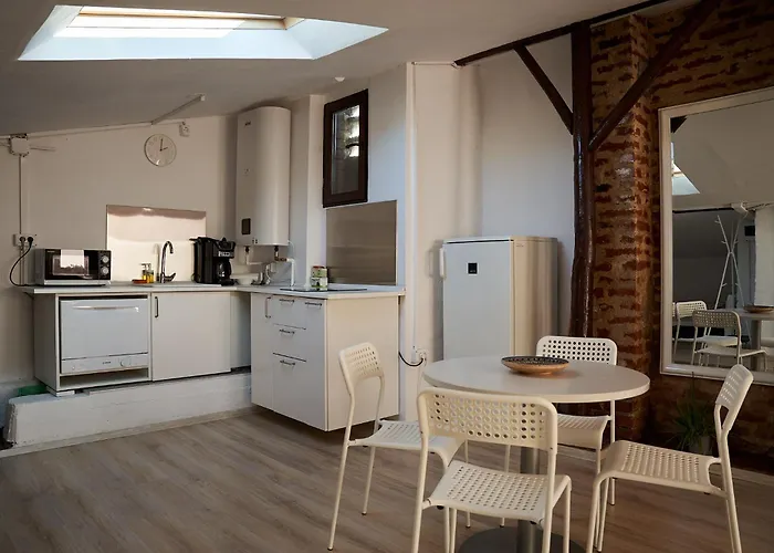 The Attic Of The Painter Eugen Gasca Apartament *